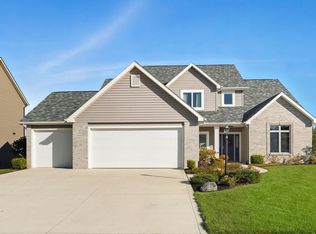 15026 Leo Creek Blvd, Leo, IN 46765