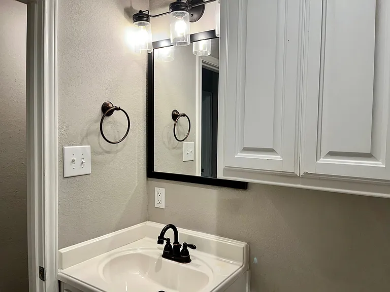 Full bathroom