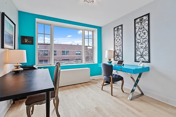 Sold by Avenue Sotheby's International Realty | media 7