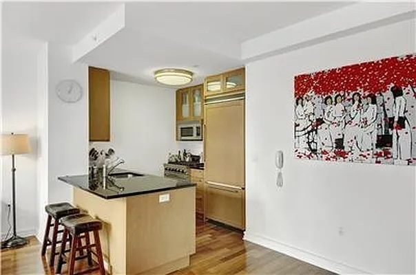 Sold by Nest Seekers International | media 5