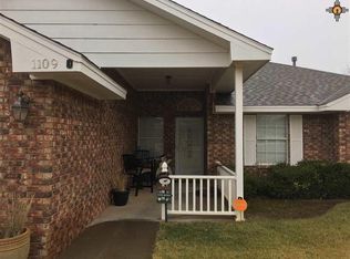 1109 Rosewood Dr, Clovis, NM 88101