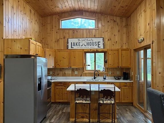 3rd image of 21515 Jack Pine Ln
