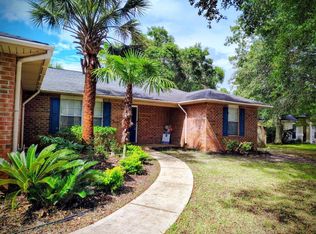 7280 Mossy Oaks Ct, Navarre, FL 32566