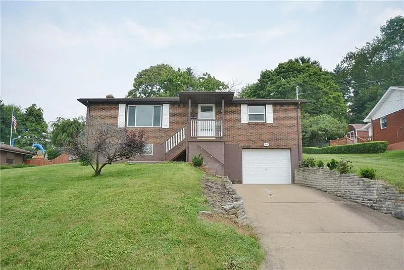 244 Reed St photo 1