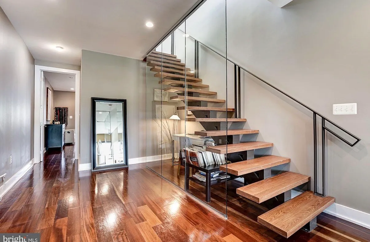 2 bed, 1716 sqft, $1,875 — Photo 2