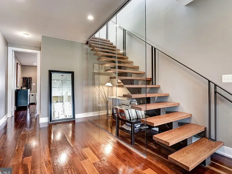 747 Morton St NW #2 — Photo 2