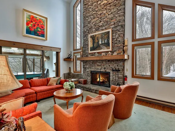 726 East Ash Road, Plymouth, VT 05056
