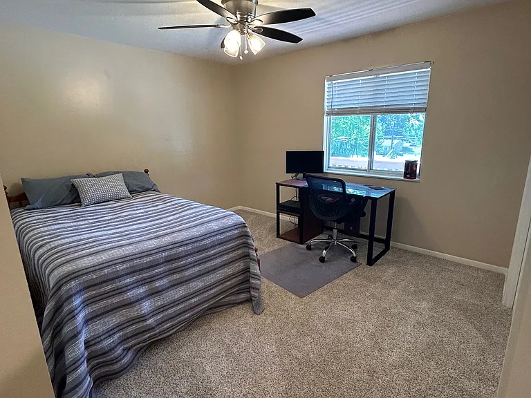 4579 Provens Dr — Photo 11