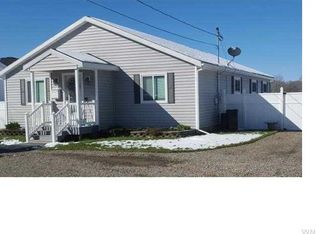 21 Riggs St, Franklinville, NY 14737