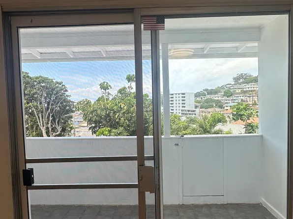 2125 Hillcrest St, Honolulu, HI 96817