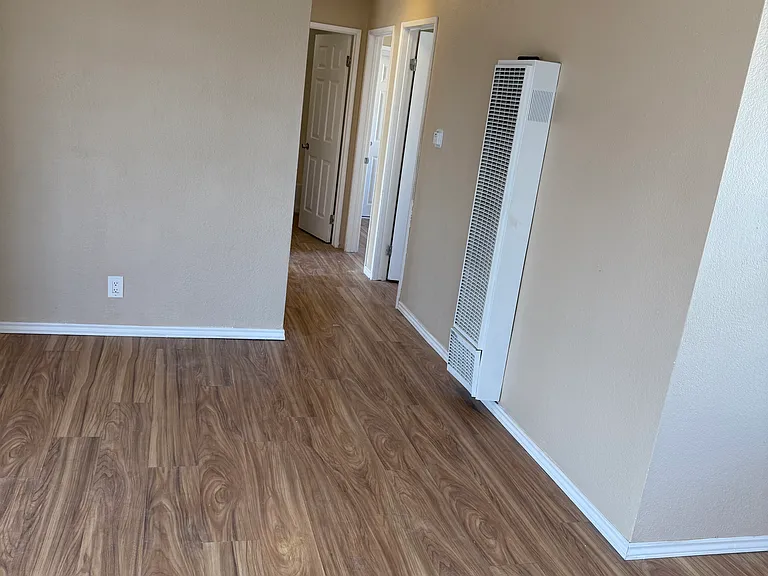 11217 Wright Rd #B — Photo 15
