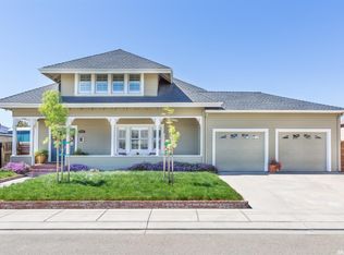 747 Palm Ave, Ripon, CA 95366