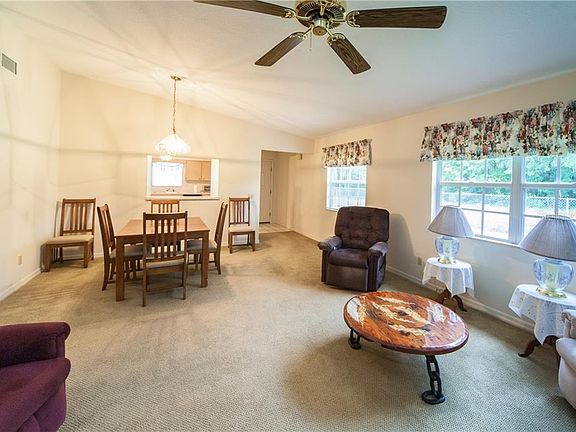 3rd image of 37448 Loganberry Ct