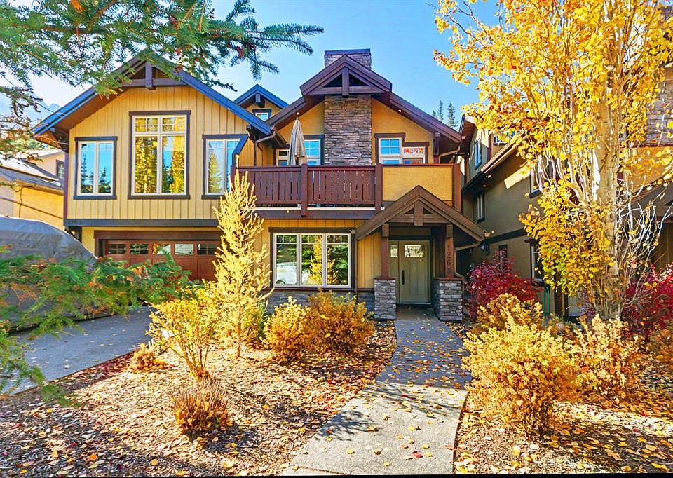 1st image of 126B N Rundle Cres