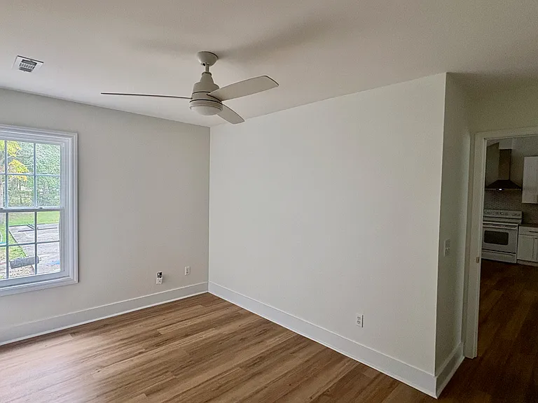 4853 College Acres Dr — Photo 14