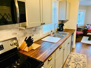 815 Case Cove Rd, Candler, NC 28715