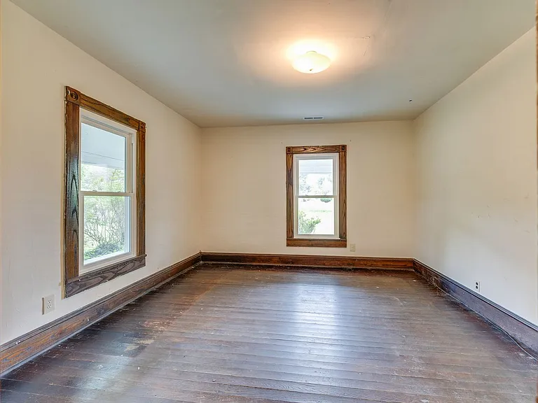 206 Old Stage Coach Rd — Photo 26