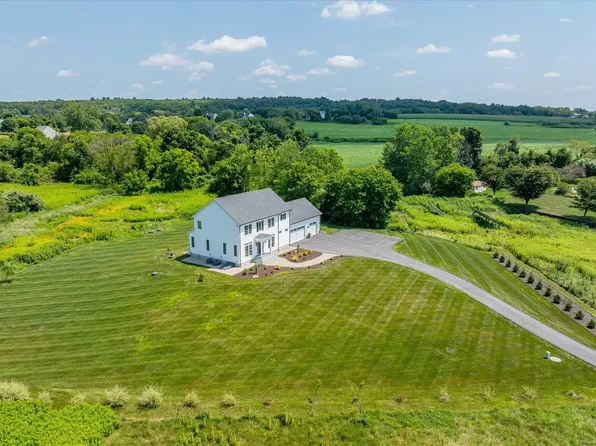 27 Longmeadow Drive, Pomfret, CT 06259