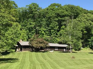 N3811 Curtis Rd, Mauston, WI 53948