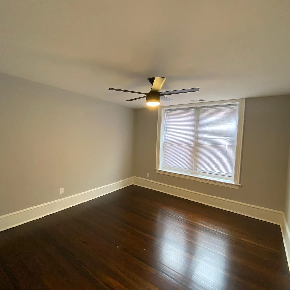 2 bed, 1000 sqft, $1,495 — Photo 4