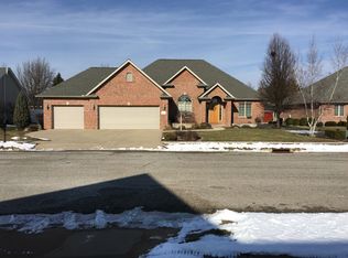 1617 Copperfield Dr, Morton, IL