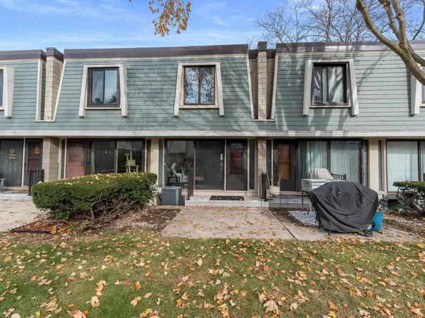 3333 5th AVENUE #7E, South Milwaukee, WI 53172