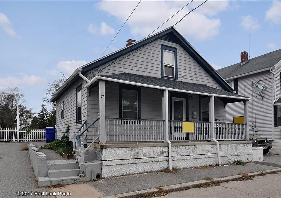 2nd image of 75 Lincoln Ave E