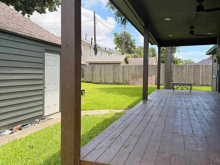 Oversized Patio