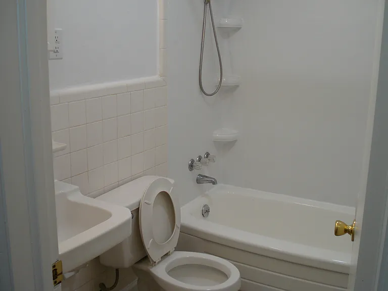1837 Avon Rd SW #1837 — Photo 10
