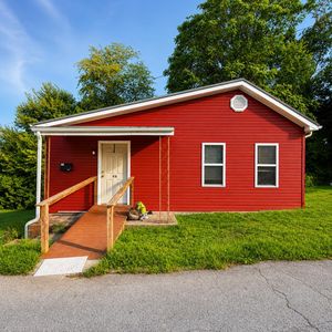 428 1/2 College St, Somerset, KY, 42501