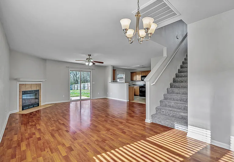 138 Bermuda Lakes Dr — Photo 3