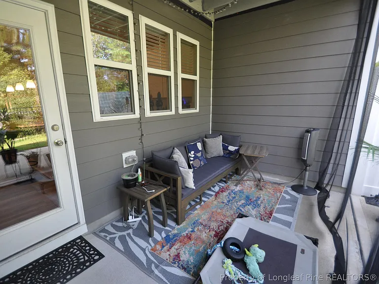1004 Pyrenees Way — Photo 42