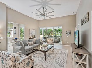 3955 Deer Crossing Ct APT 201, Naples, FL 34114