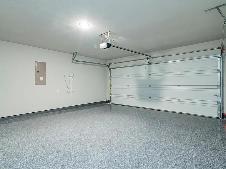 2529 Moser Ln — Photo 26
