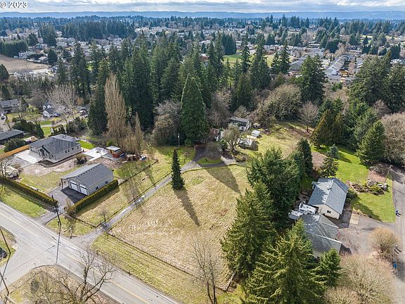4th image of 10206 NE 50th Ave