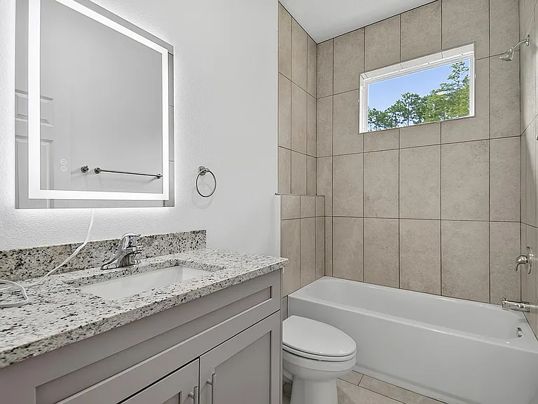 14 Ullynn Pl #A — Photo 53