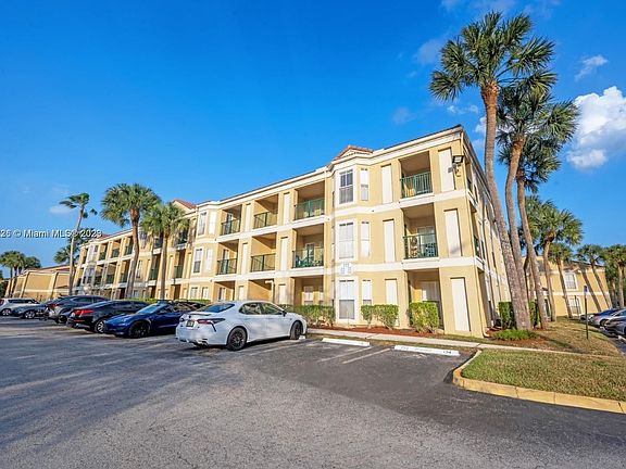 3rd image of 777 Riverside Dr APT 1514