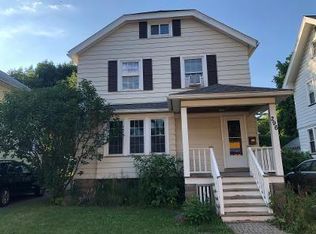 296 Roxborough Rd, Rochester, NY 14619