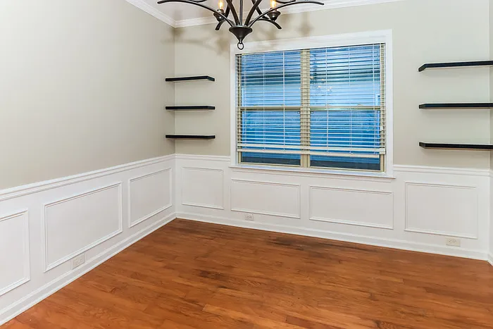 209 McEwen Ct — Photo 4