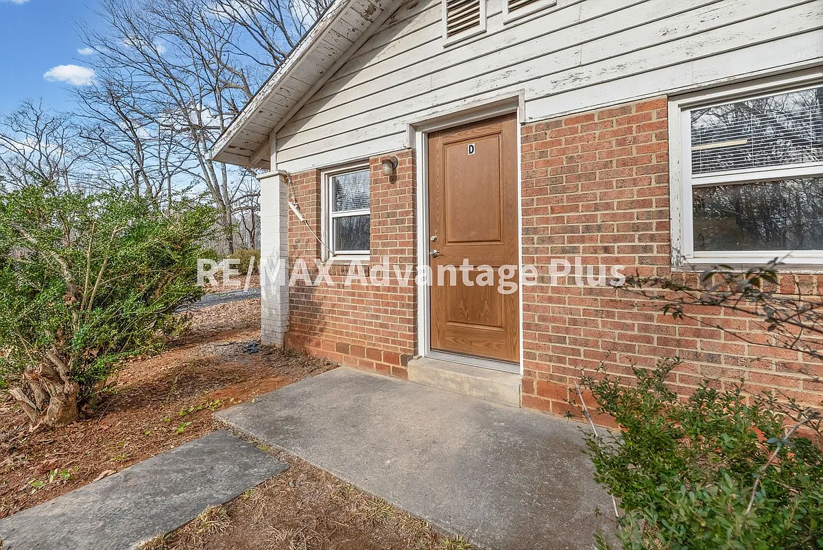 Building Photo - 15491 W James Anderson Hwy