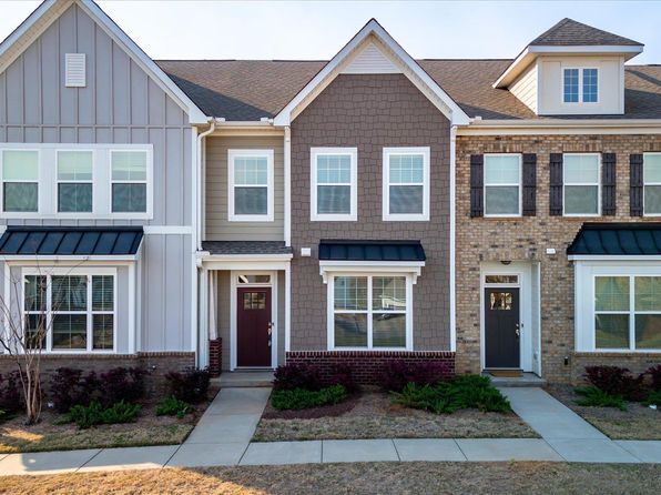 107 Sothel Ct, Greer, SC 29651