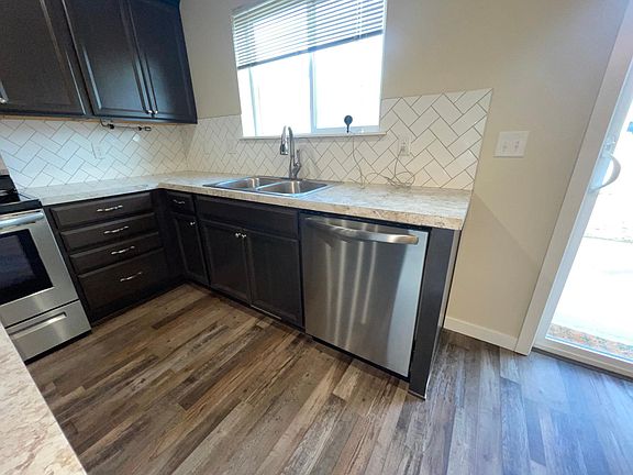 4th image of 7632 E Stark Dr