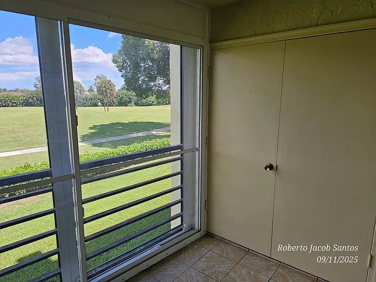 23305 Barwood Ln #207 — Photo 20