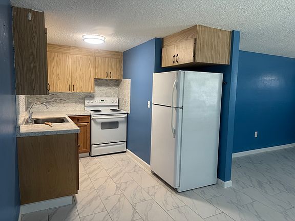 5th image of 7501 Beckers Ln APT 7A