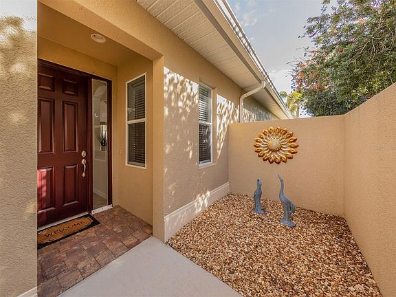 4th image of 169 Tiziano Way