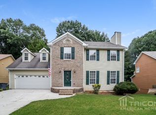 40 Paris Dr, Lawrenceville, GA 30043