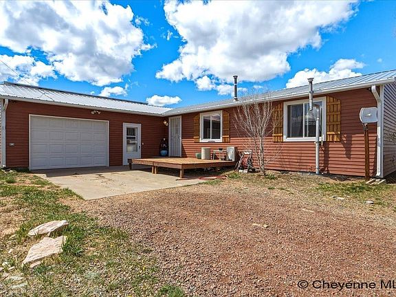 2nd image of 709 Valley View Dr