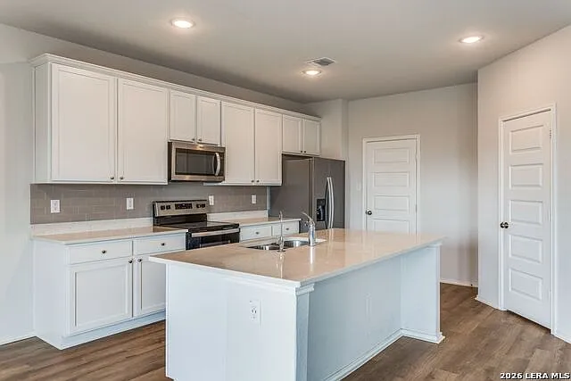 14626 Emerio Dr — Photo 10