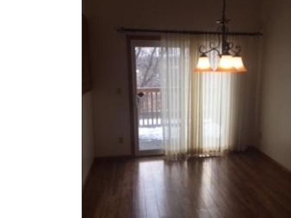 5th image of 5263 Ximines Ln N