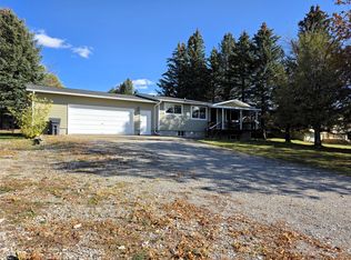 303 10th Ave NE, Choteau, MT 59422